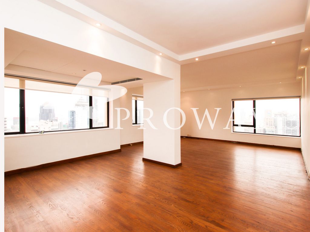 Unobstructed Park View & Cosmopolitan View in The Albany (For Rent)